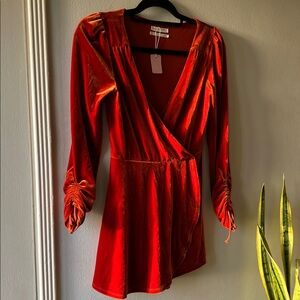 Urban Outfitters• Terra Cotta Rust Orange Velour Romper• Sz S